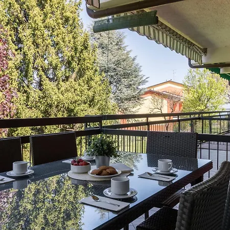 Apartment Il Professore Lakefront *